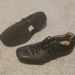 Skechers casual shoes size 10